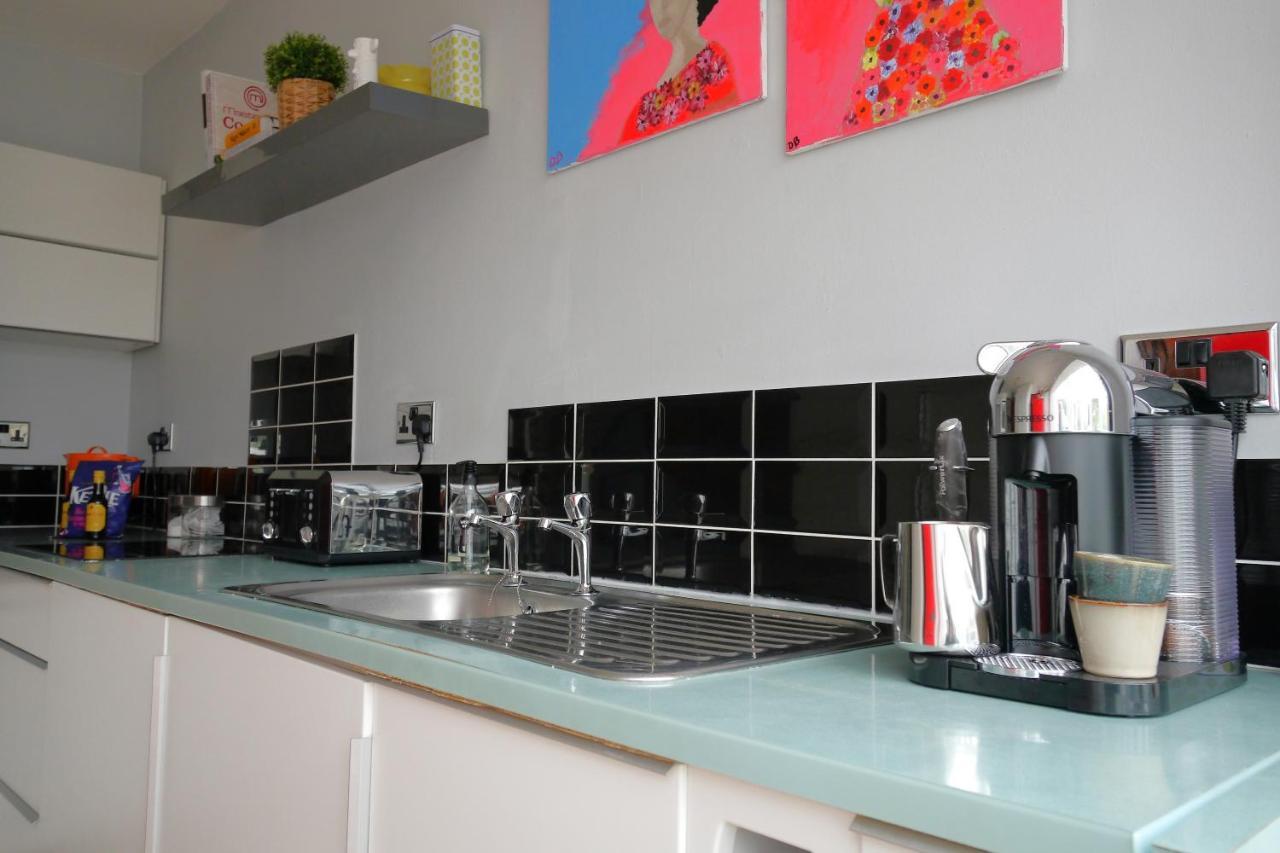 Quirky Spacious Ground Floor Victorian Garden Flat Worthing Bagian luar foto