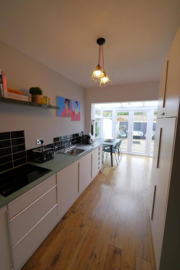Quirky Spacious Ground Floor Victorian Garden Flat Worthing Bagian luar foto