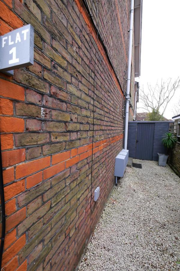 Quirky Spacious Ground Floor Victorian Garden Flat Worthing Bagian luar foto